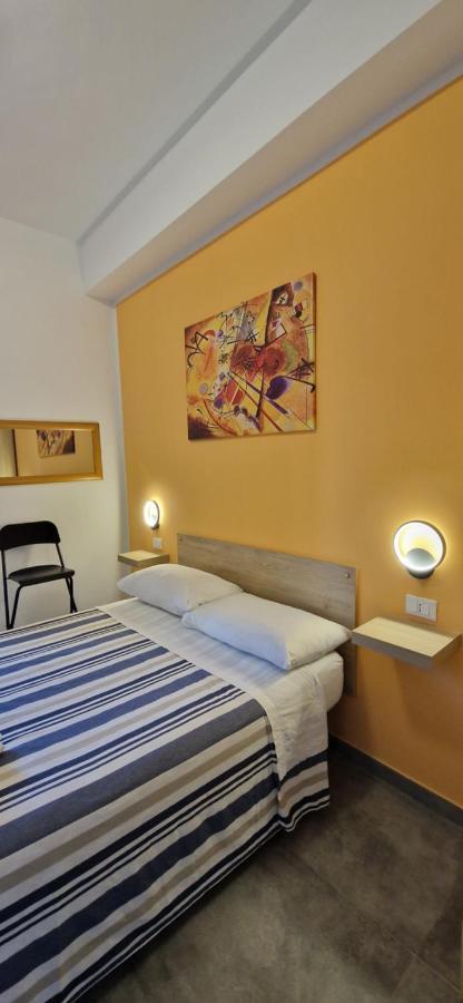 Stanza In Maggiore Rooms Bolonia Exterior foto